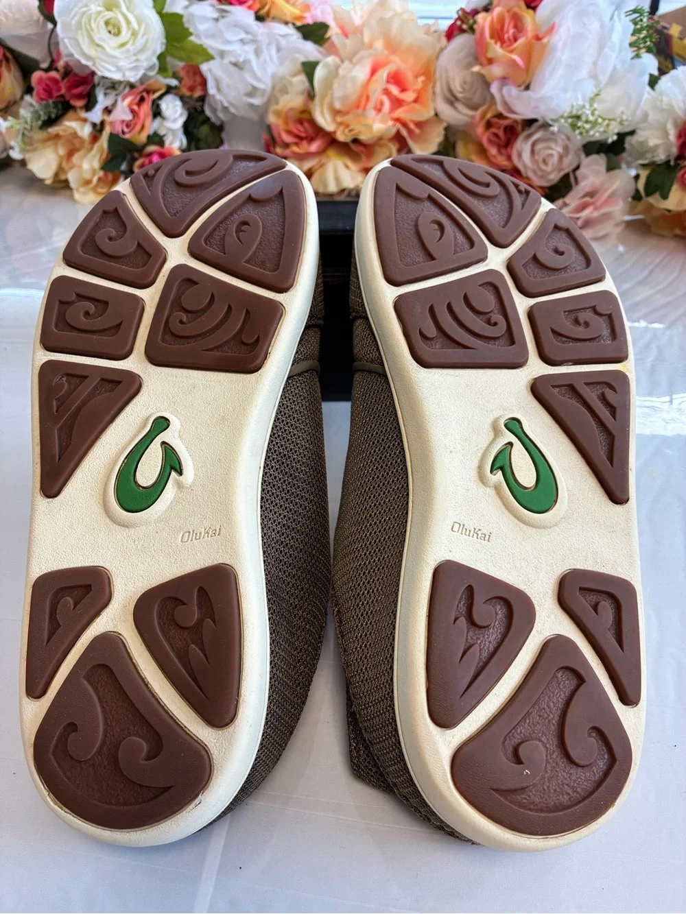 OluKai nohea mesh